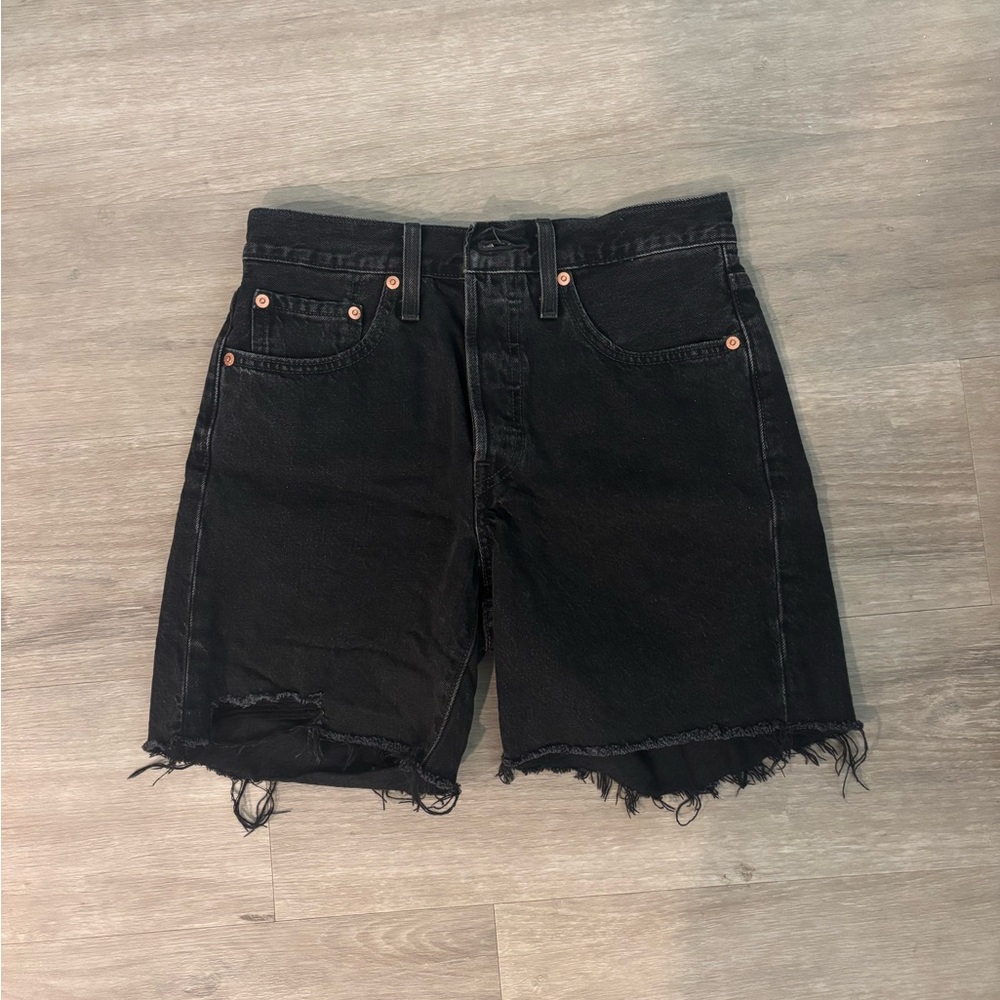 Levi’s 501 Black Cut Off Demin Shorts